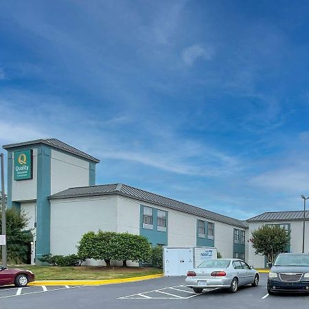 Quality Inn & Suites Clemmons I-40 Eksteriør billede