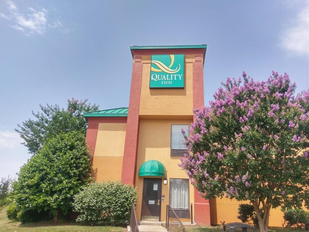 Quality Inn & Suites Clemmons I-40 Eksteriør billede