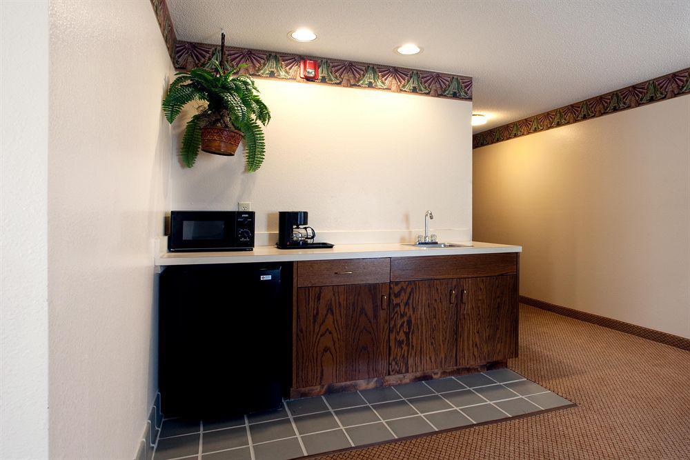Quality Inn & Suites Clemmons I-40 Værelse billede