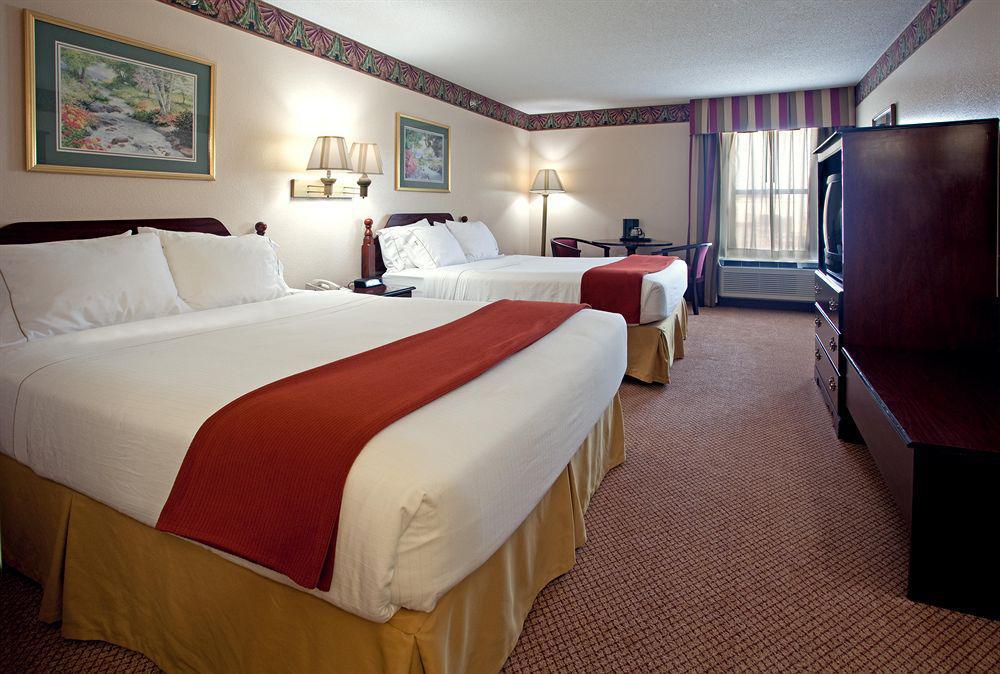 Quality Inn & Suites Clemmons I-40 Værelse billede