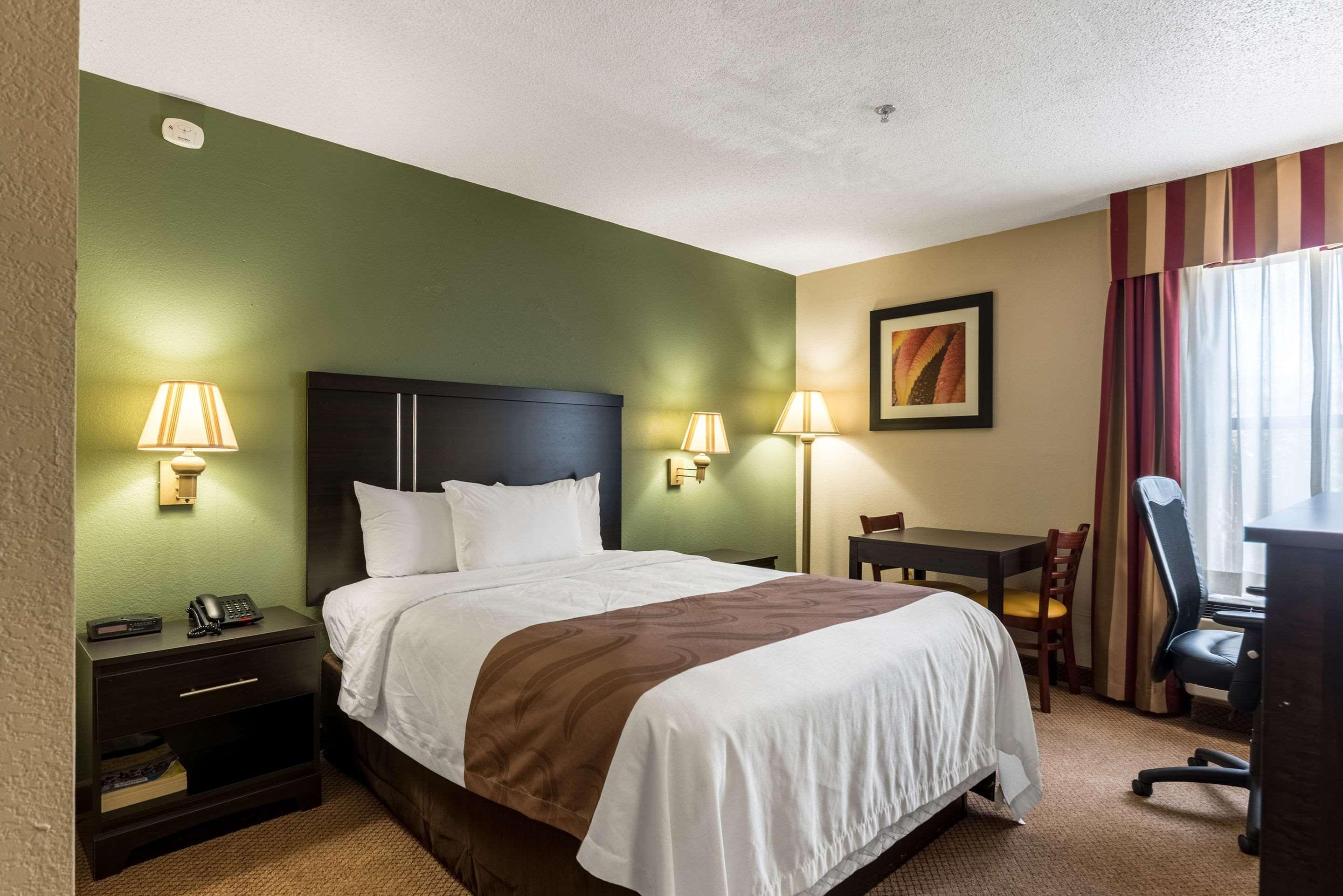 Quality Inn & Suites Clemmons I-40 Eksteriør billede