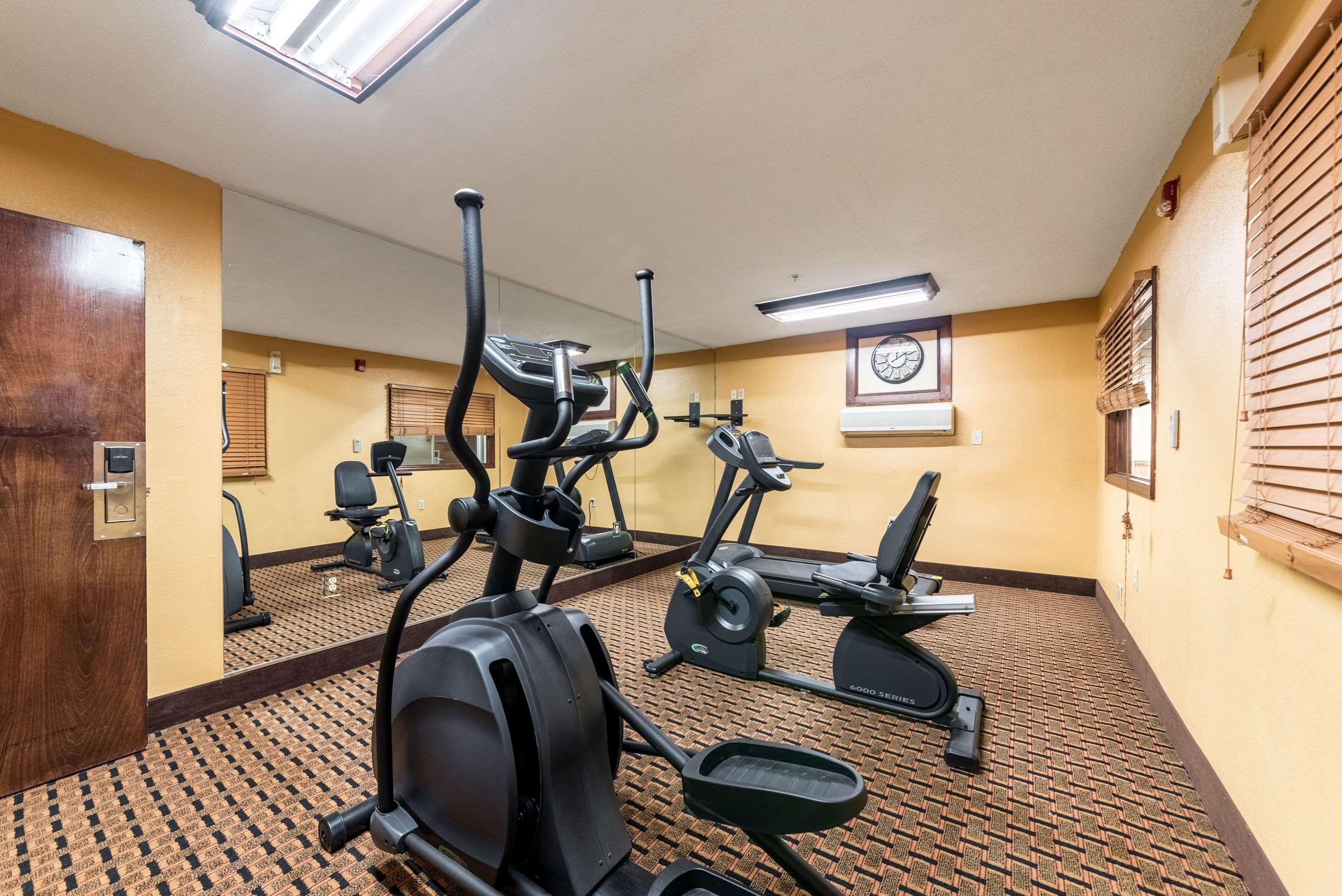 Quality Inn & Suites Clemmons I-40 Eksteriør billede