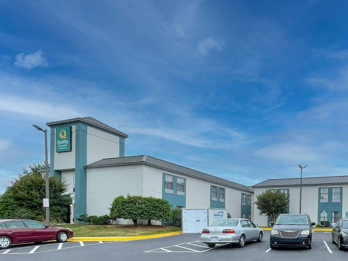 Quality Inn & Suites Clemmons I-40 Eksteriør billede