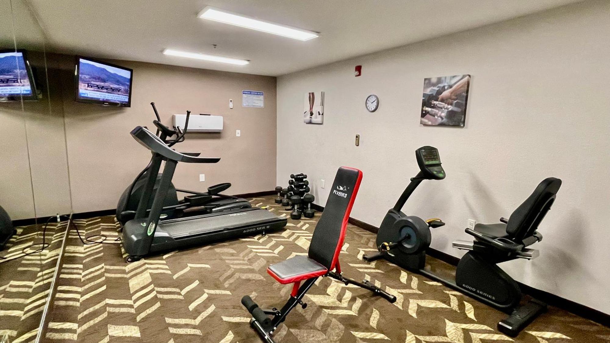 Quality Inn & Suites Clemmons I-40 Eksteriør billede